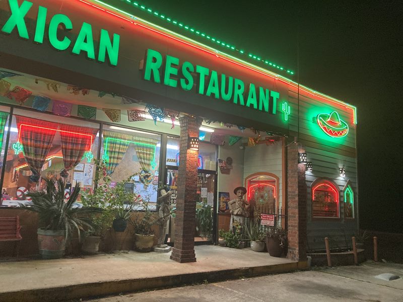 La Presa Mexican Restaurant exterior